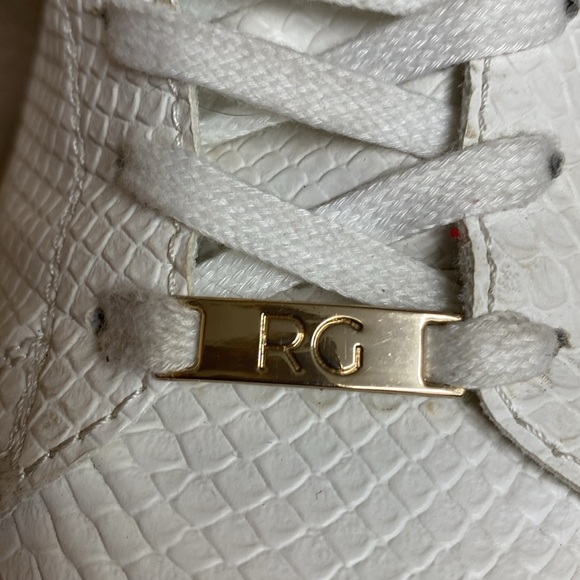 Renato Garini size 37 (EUR) 6-1/2 (US) white leather with gold trim. - Picture 11 of 11
